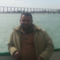 احمد يوسف