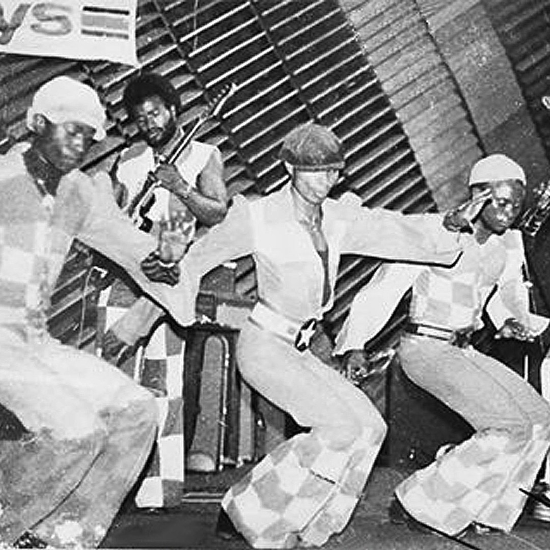 Stream Les Mangelepa music | Listen to songs, albums, playlists