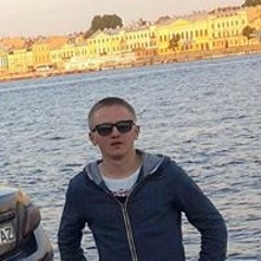 Андрей Комнатный