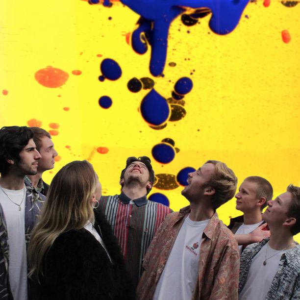 ManneQuinsOfficial cover art