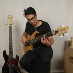 BassistJo