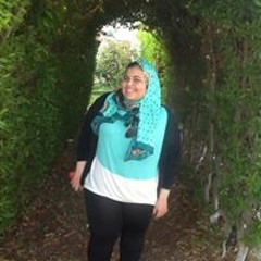 Menna Ezz