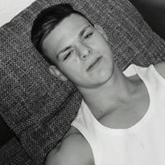 user384198522