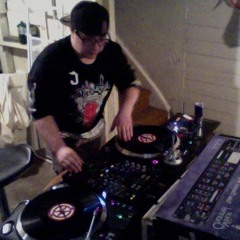 DJ KINGSYZE
