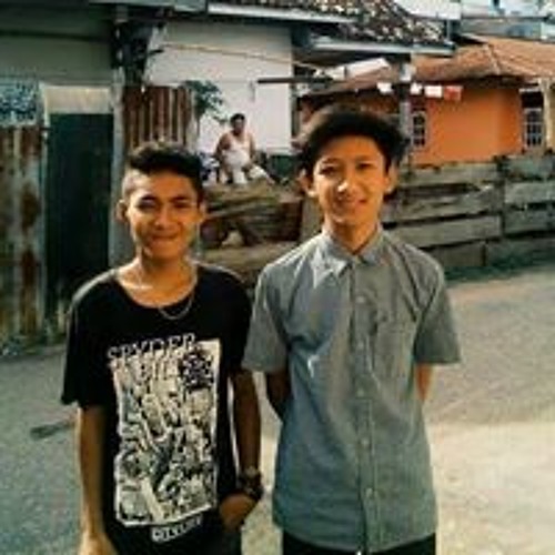 God Save The Lelye - Kisah Kita.mp3 by GodSaveTheLelye 