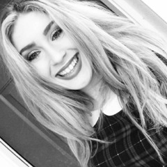 loganxashley