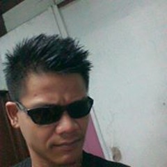 Chunyik Tan