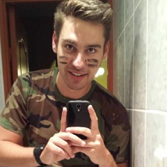 Adrian Adamczyk