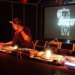 Sucke alias Suzu [ZU!ORG] + klang.box