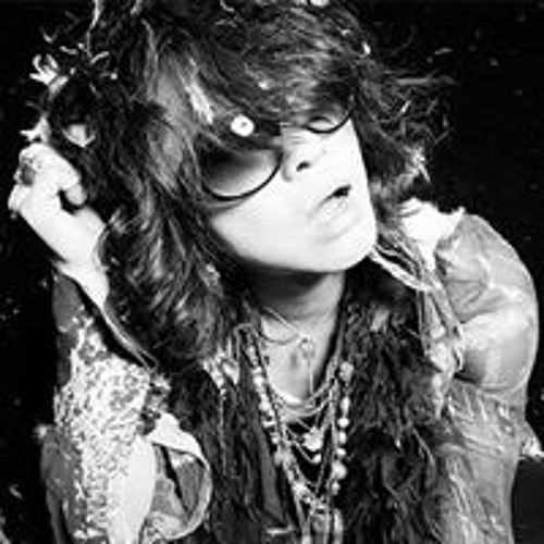 Stream -Vampire's Love- - VAMPS by Hyde Takarai | Listen