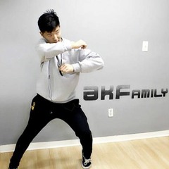 Hyun Choung Woo
