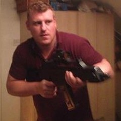 Simon Davies