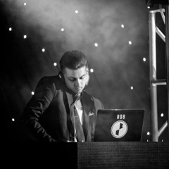 DJ 808