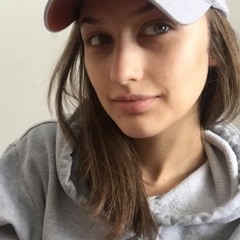 Julia V.U.