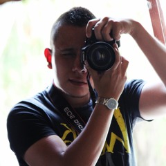 Carlos Bolivar 8