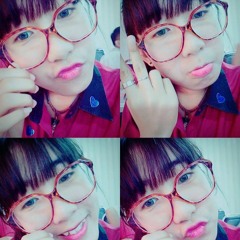 M'eew Phatcharee Eiei