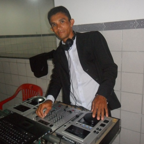 DJ Acrisio Acrisio’s avatar