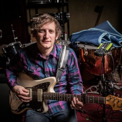 Emerald Comets (Reuben Bettsak)