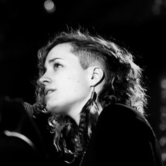 TheRavenandtheWritingDesk