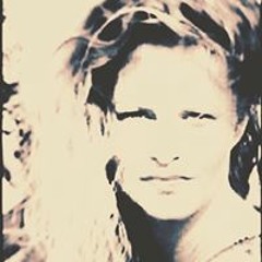 Nadine Runge Willems