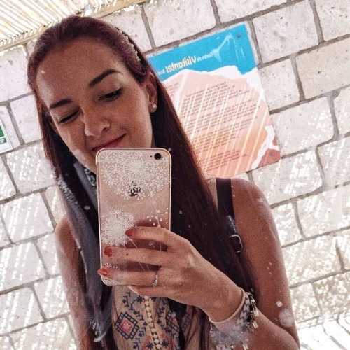 Maria Camila Afanador’s avatar