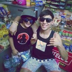 Naue Acade Flores