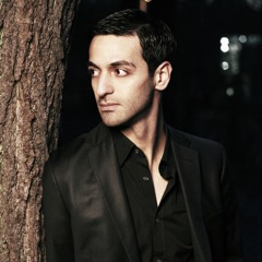 Farhood Asadi