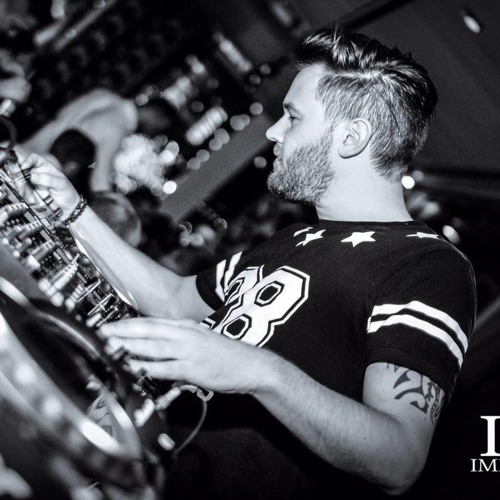 Stream Mikael Larsson music Listen to songs, albums, playlists for