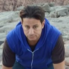 ياسر خليل