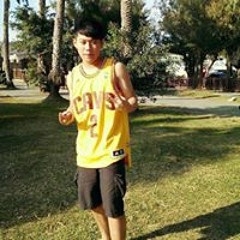 周偉翔