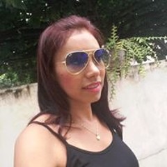 Adriana Julia Souza