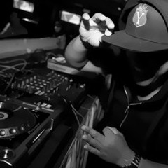 ari.ilovehousemusic