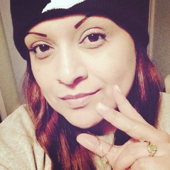 Isabel Vega (Izzy)