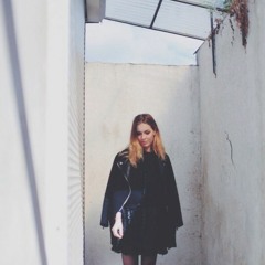 Vivianne Josie