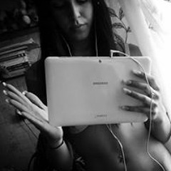 Julia  Raimond