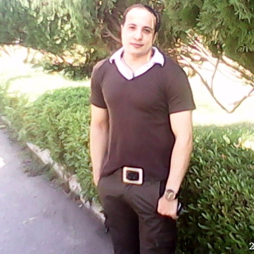 قلبى بيعاني