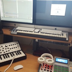 Jon ChicagoDeep Garcia