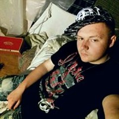 nickobleechred