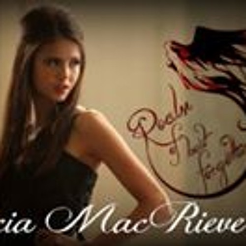 Lucia MacRieve’s avatar