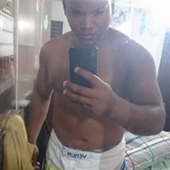 Adriano Nunes