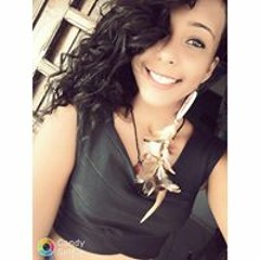 Anny Oliiveeira