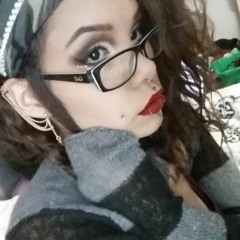 Robyn Sky Fruitcupp