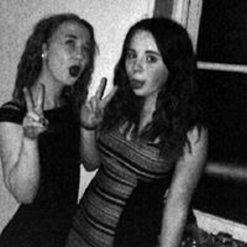 Stream Holly-ann Dunne music | Listen to songs, albums, playlists for