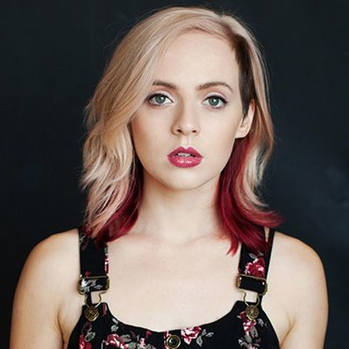 California King Bed - MadilynBailey Cover