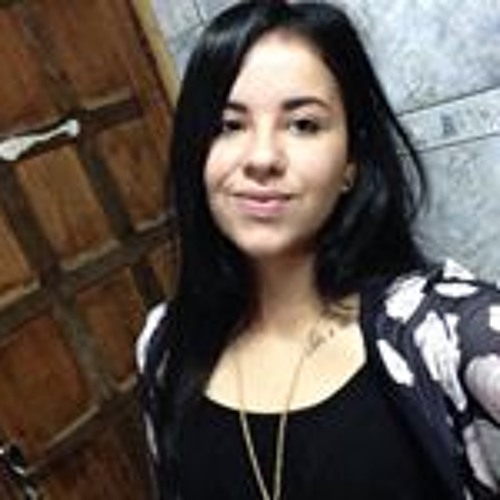 Natalia Macedo’s avatar