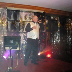 Mannie McLoughlin Neil Diamond Tribute