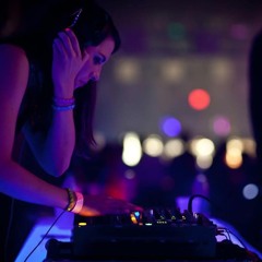 Lauren aka missSelektron