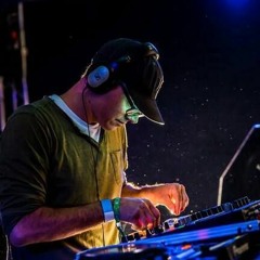 Block Device - Gravitation (Breaker Remix)