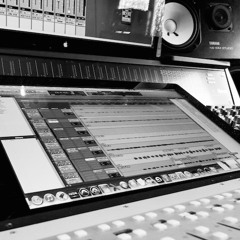 Oscillate Recordings - Studio