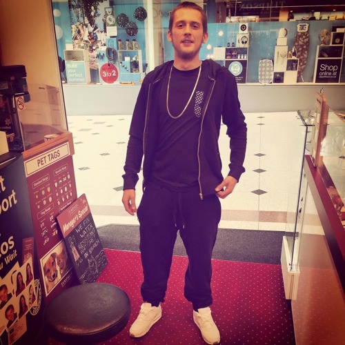 Stream Lil Rich music Listen to songs, albums, playlists for free on
